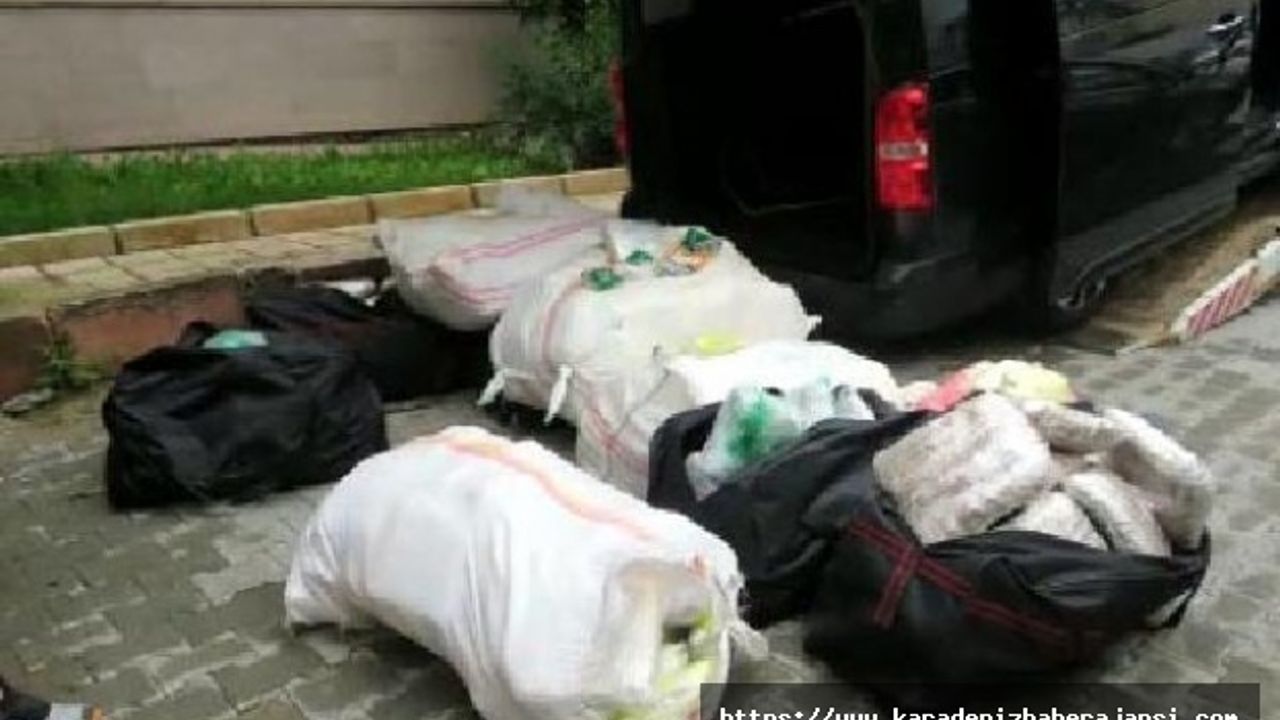 2 araçta ele geçirilen 229 kilo uyuşturucuya 4 tutuklama