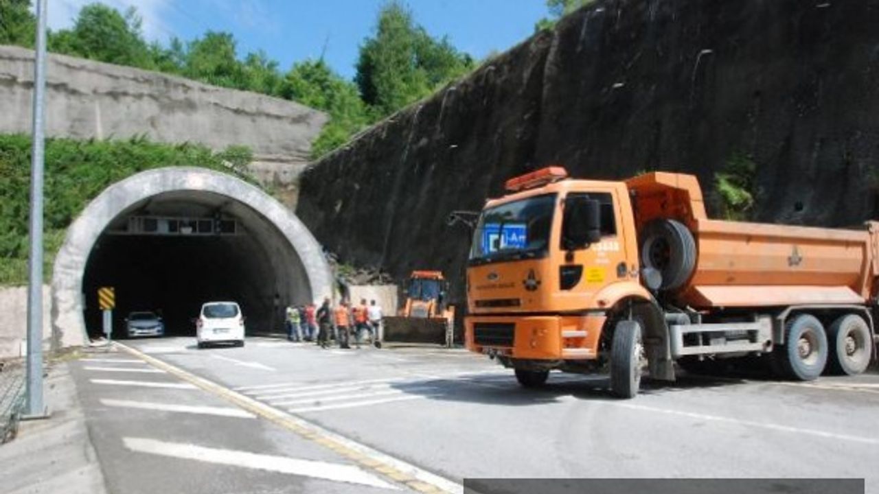 HEYELAN OLAN AMASRA TÜNELİ'NDE ÇALIŞMALAR SÜRÜYOR