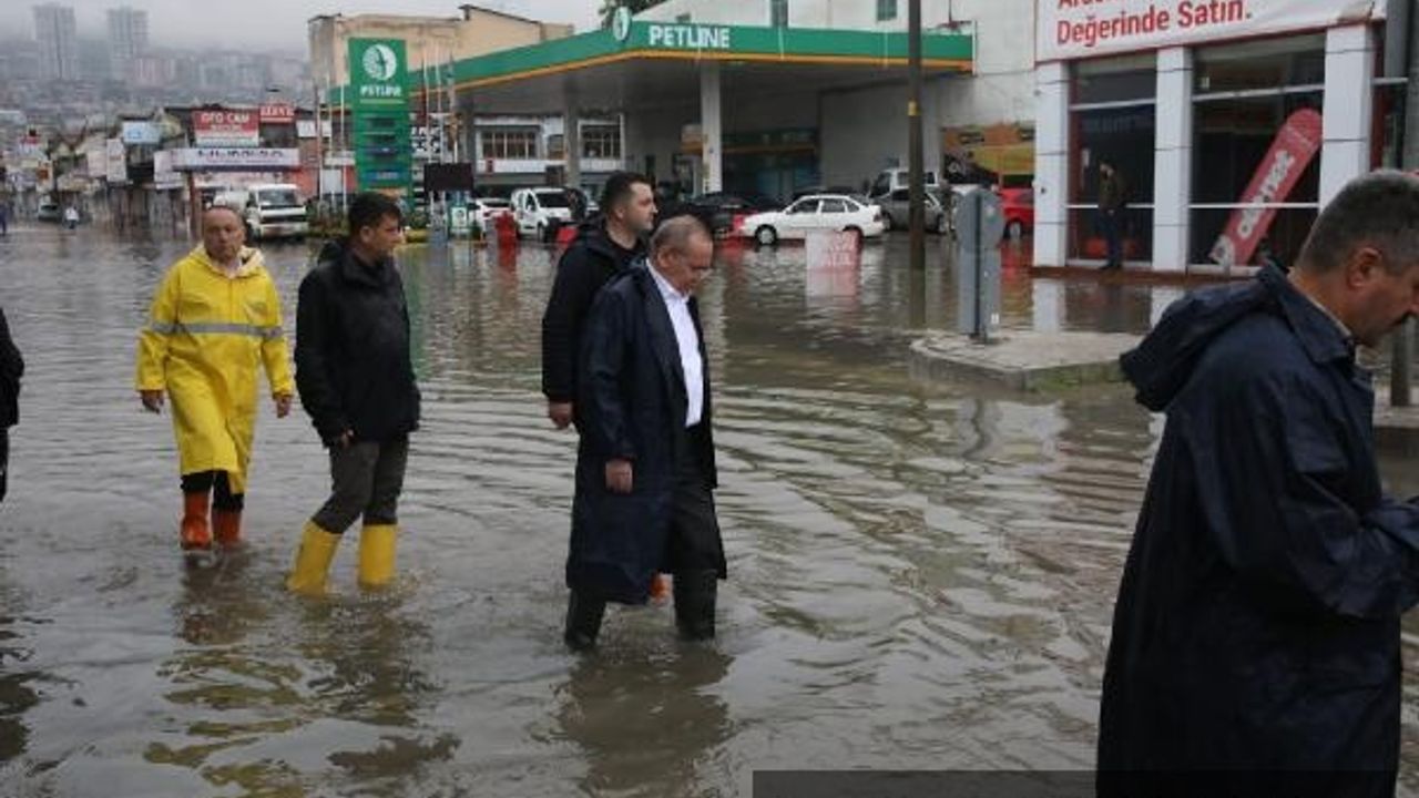 SAMSUN'DA METREKAREYE 53,2 KİLOGRAM YAĞMUR DÜŞTÜ