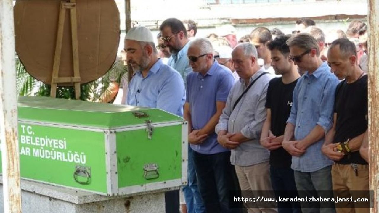 Organları ile 7 kişiye umut olan Serpil, son yolculuğuna uğurlandı