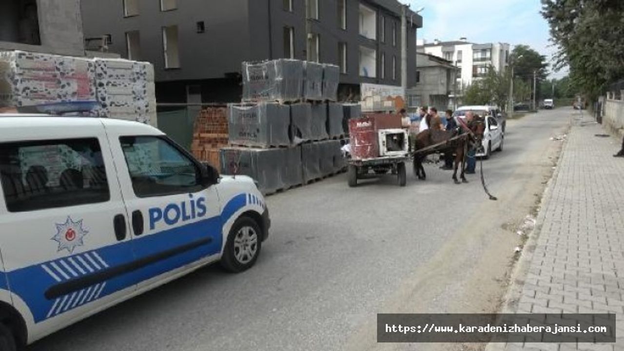 Hırsızlık şüphelileri at arabasını bırakıp kaçtı