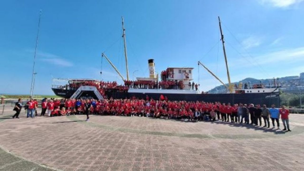 Samsun'daki 100. Yıl Adalet Spor Oyunları, madalya töreni ile son buldu