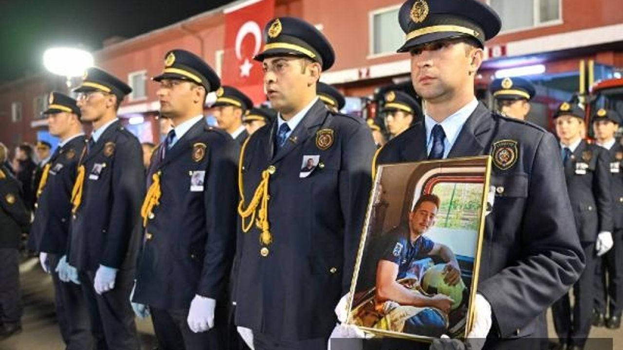 Yangında ölen itfaiyecinin oksijen tüpü bitmiş
