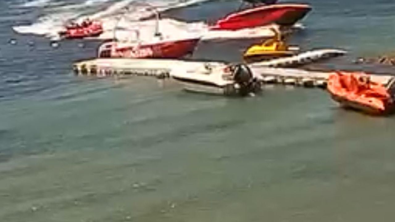 Bodrum'da turistlerin çekildiği deniz yatağının iskeledeki tekneye çarpması kamerada; 3 yaralı
