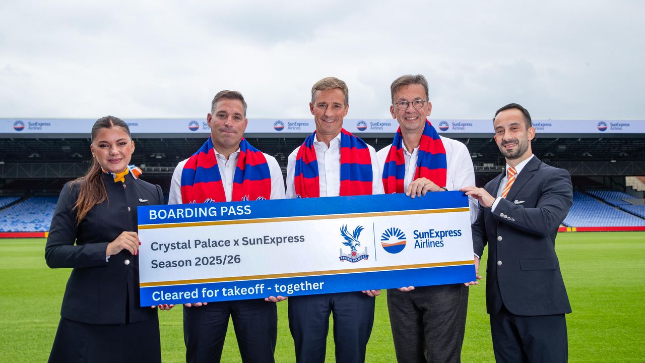 Crystal Palace takımının resmi havayolu ortağı SunExpress oldu