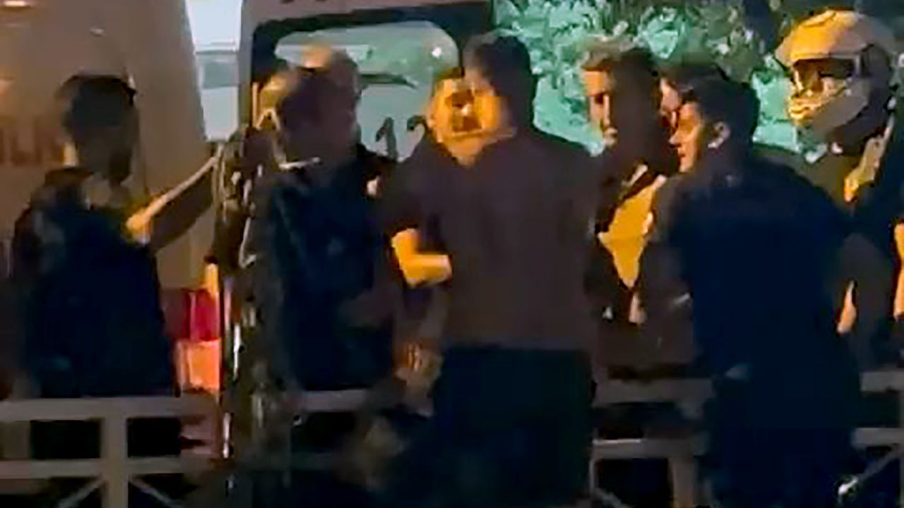 Polisten kaçan şüpheli, girdiği sulama kanalında boğulma tehlikesi geçirdi