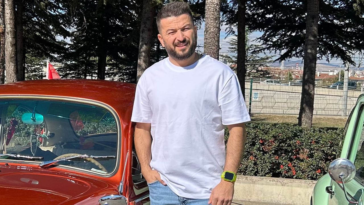 Ankara'da vosvos korteji ile Cumhuriyet kutlaması