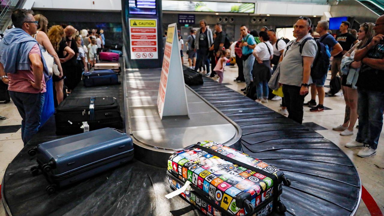 Antalya'da yabancı turist sayısı 16 milyonu geçti