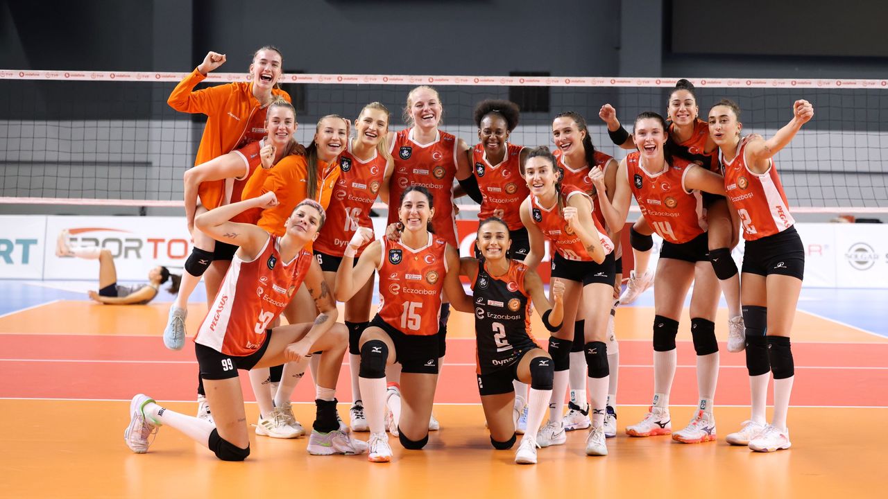 Bahçelievler Belediyesor - Eczacıbaşı Dynavit: 3-0