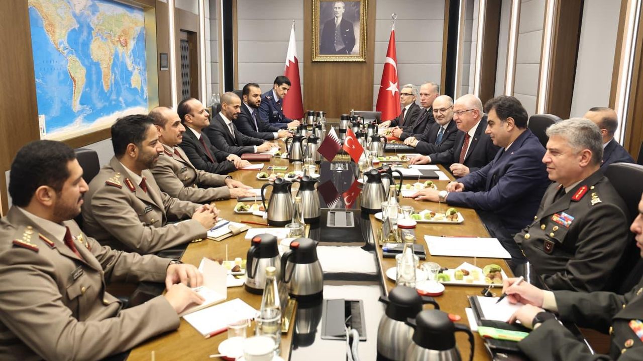 Bakan Güler, Katar Başbakan Yardımcısı Al Sani ile görüştü