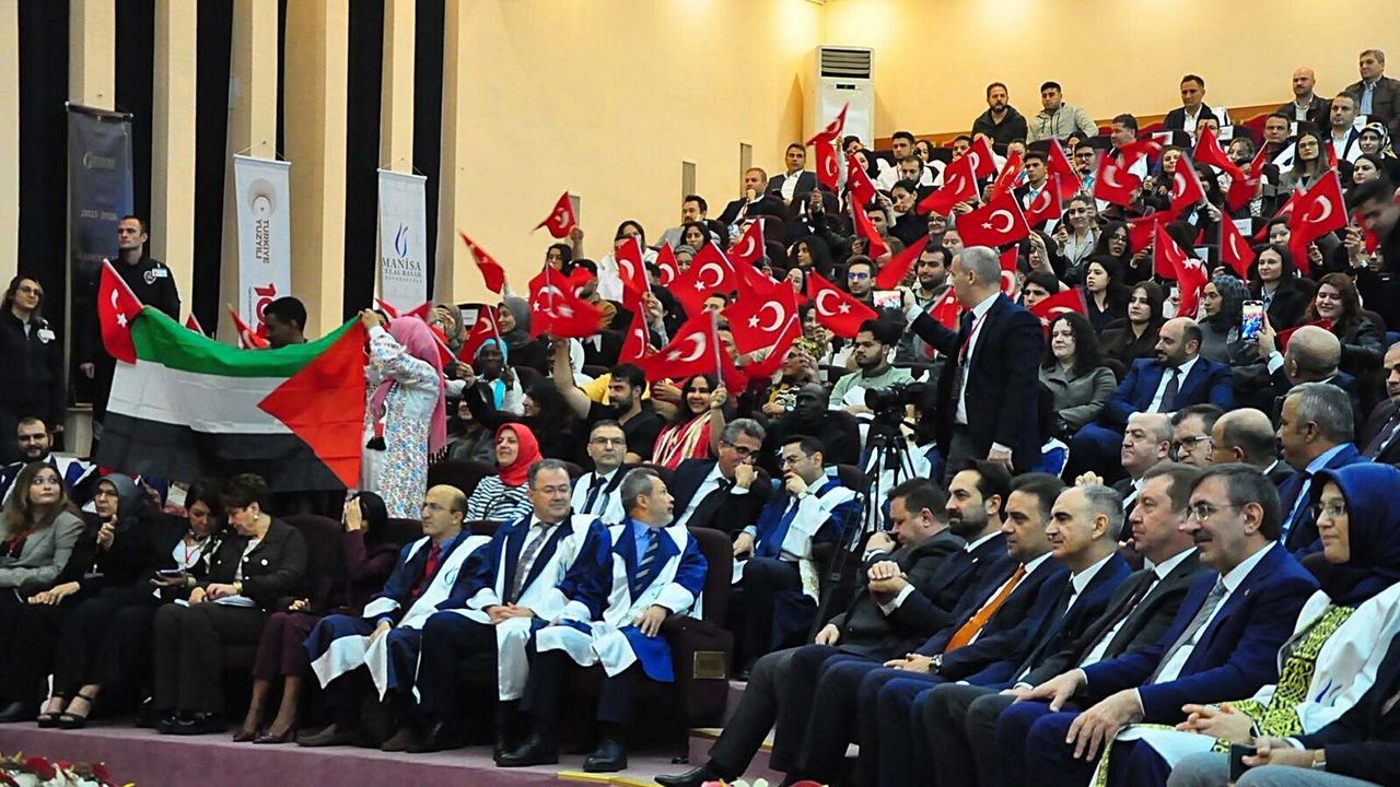 Cevdet Yılmaz: Yeni bir eşikteyiz (2)