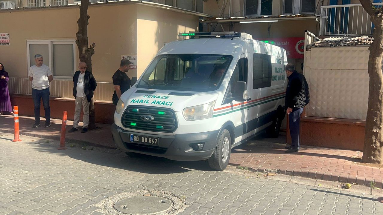 Eski sevgilisi tarafından öldürülen Ebru'nun cenazesi ailesine teslim edildi