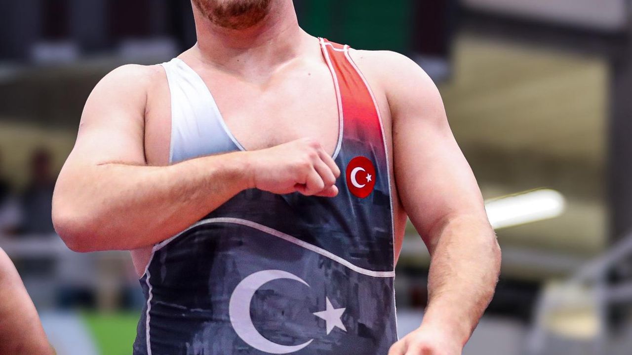 Hakan Büyükçingil, U23 Dünya 3'üncüsü oldu