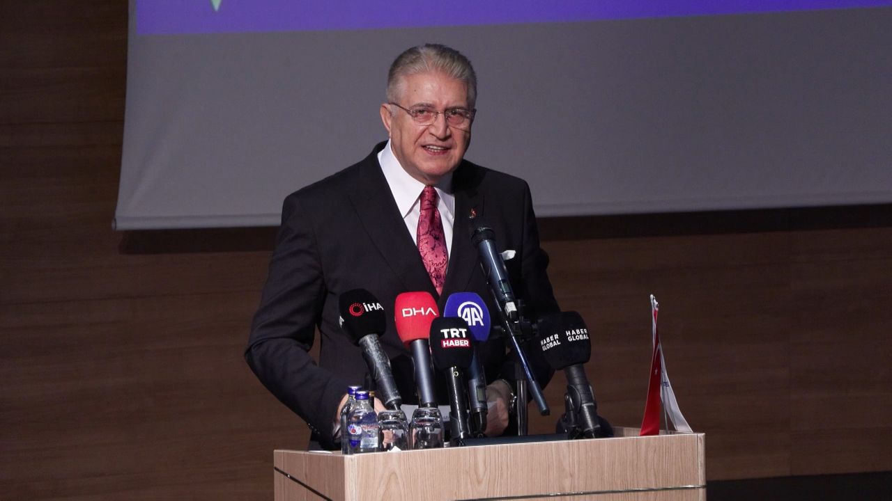 İstanbul - Bakan Tekin: Türkiye Yüzyılı Maarif Modeli'ni eğitim kurumlarında yaygınlaştırmayı planlıyoruz