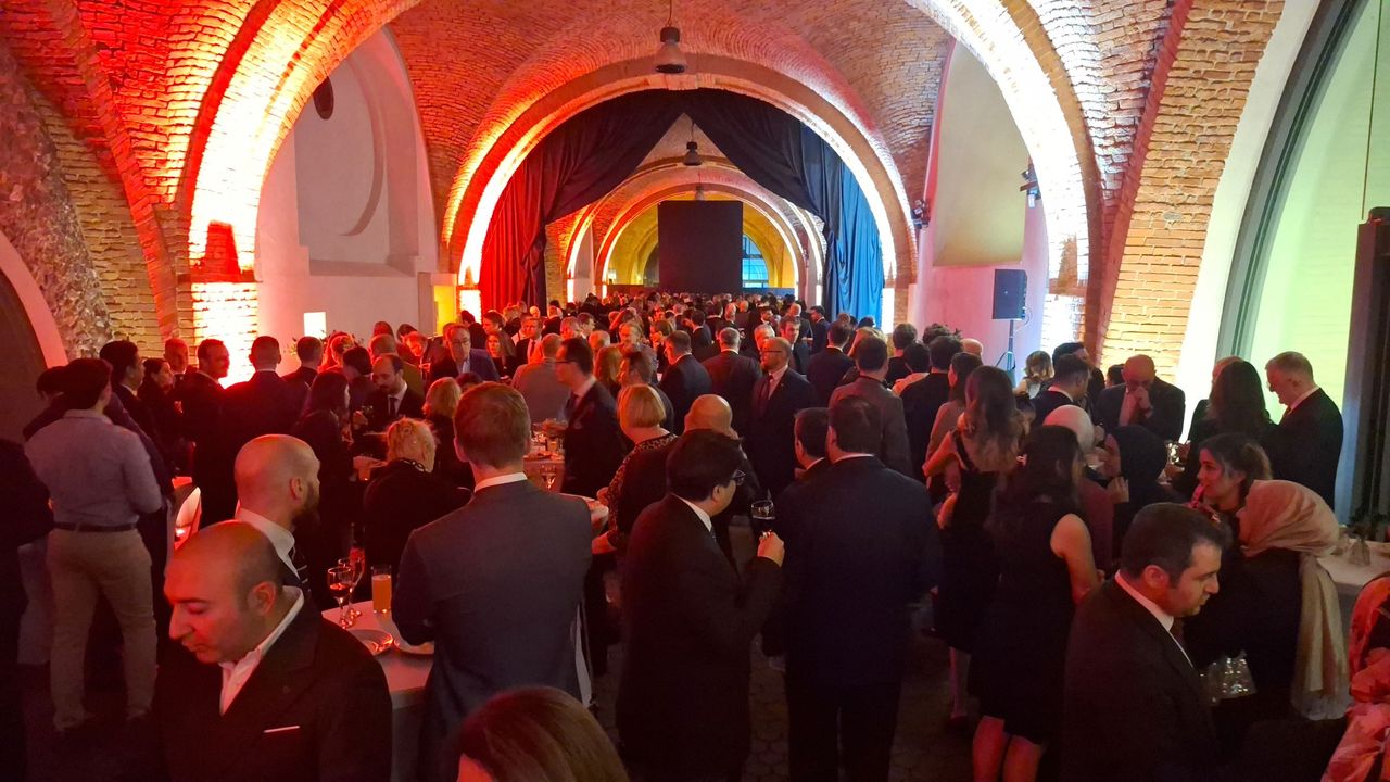 İstanbul- Cumhuriyet'in 102'nci yılı Varşova Kraliyet Sarayı'nda kutlandı