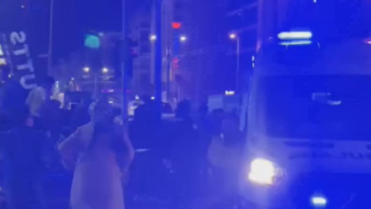 İstanbul- Sultangazi'de yaşları küçük iki grup arasında bıçaklı kavga: 3 yaralı