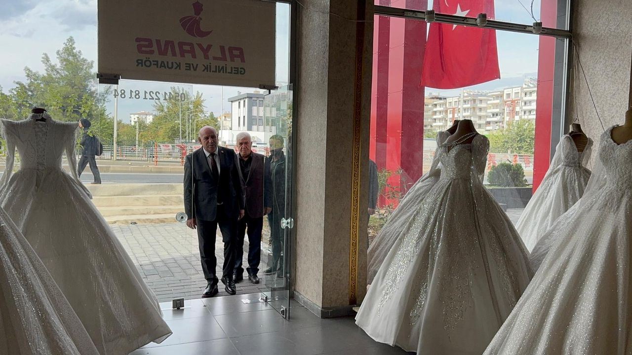 MHP'den Diyarbakır'da ‘Hayırlı Günler Komşum' ziyaretleri