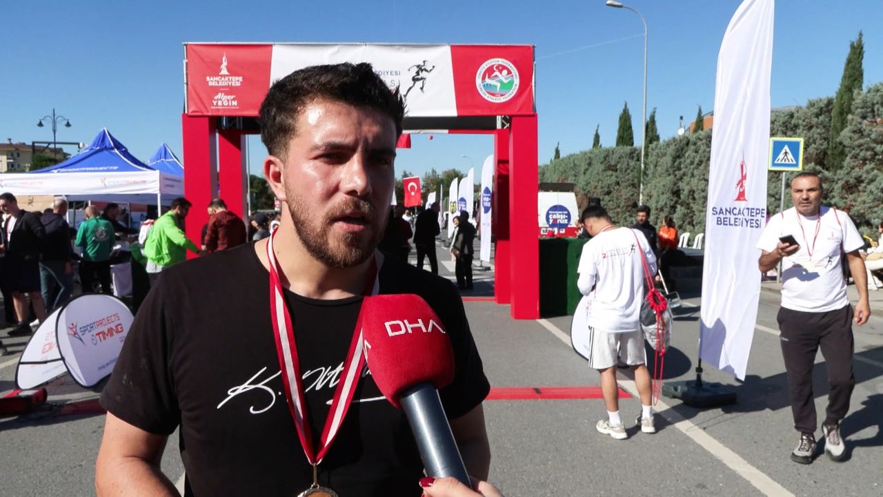 Sancaktepe'de Uluslararası Cumhuriyet Koşusu gerçekleştirildi