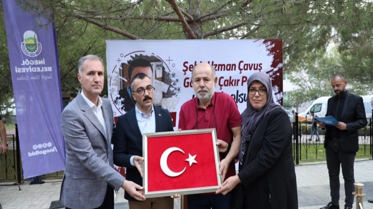 Şehadet haberini duyunca 'Vatan sağ olsun' diyen şehit babası, toprağa verildi