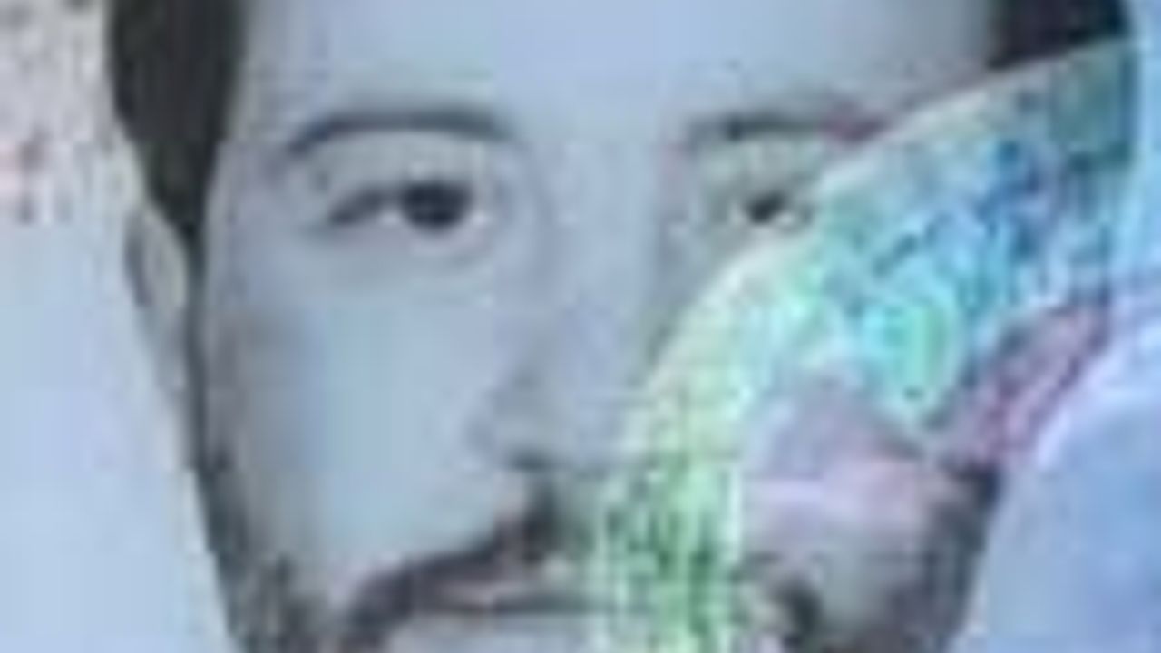 TIR'a çarpan otomobilin sürücüsü öldü