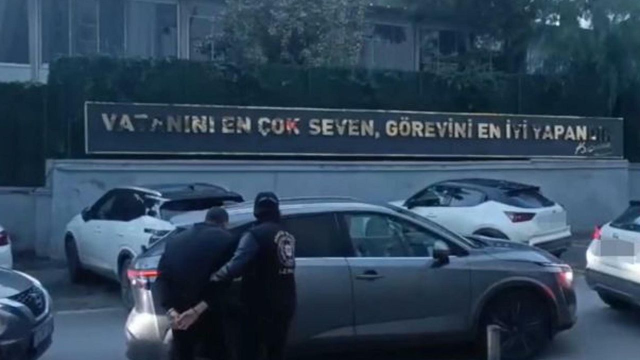 Tire'de iş yerine silahlı saldırı kamerada