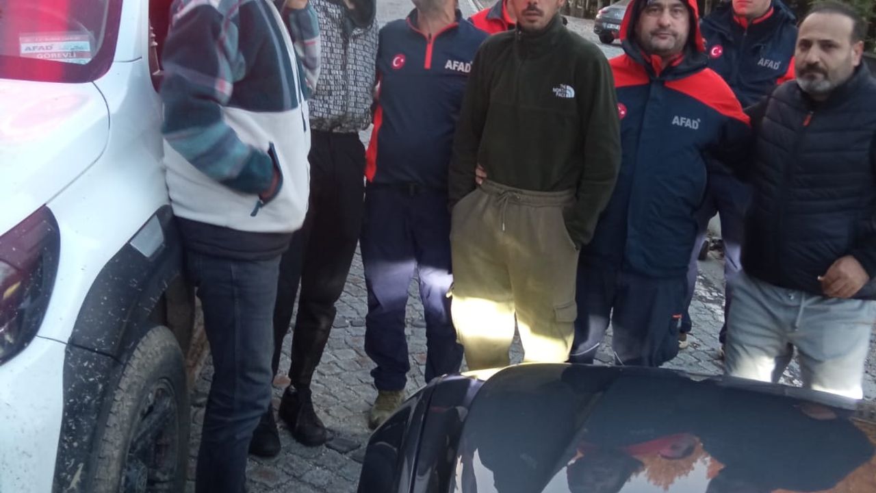 Uludağ'da kaybolan 2 kişi, 10 saat sonra bulundu