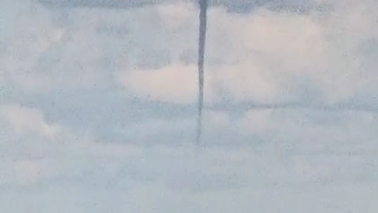 Zonguldak'ta aynı anda gökkuşağı ve hortum