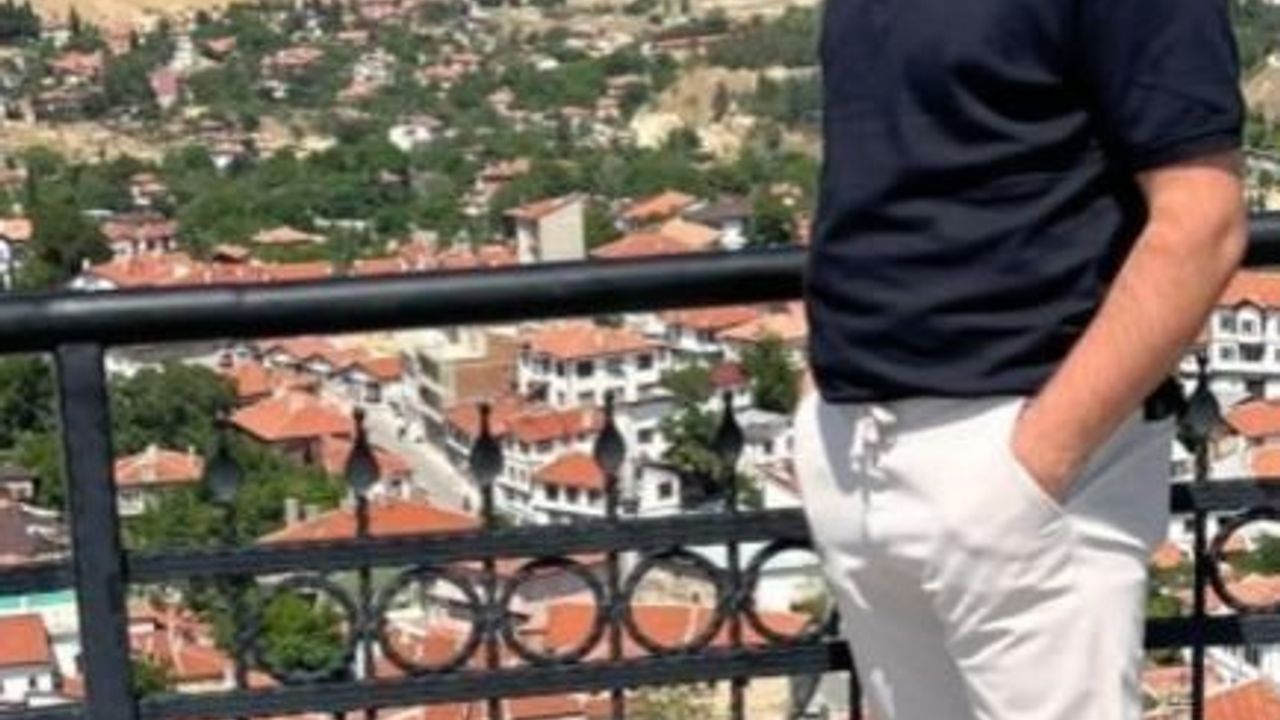 Berber çıkışı husumetlisini öldüren şüpheli kamerada