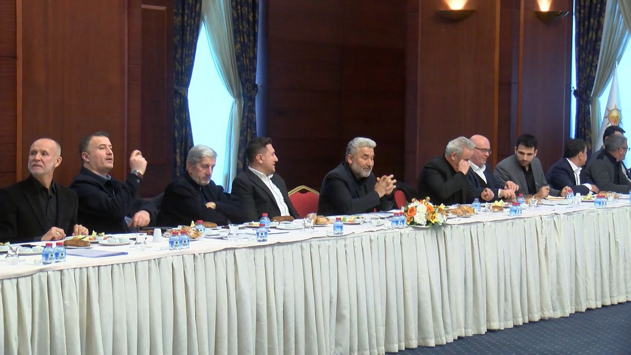 AK Parti'de 'Gazze'de Ateşkes Sonrası İnsani Yardım Çalıştayı' düzenlendi