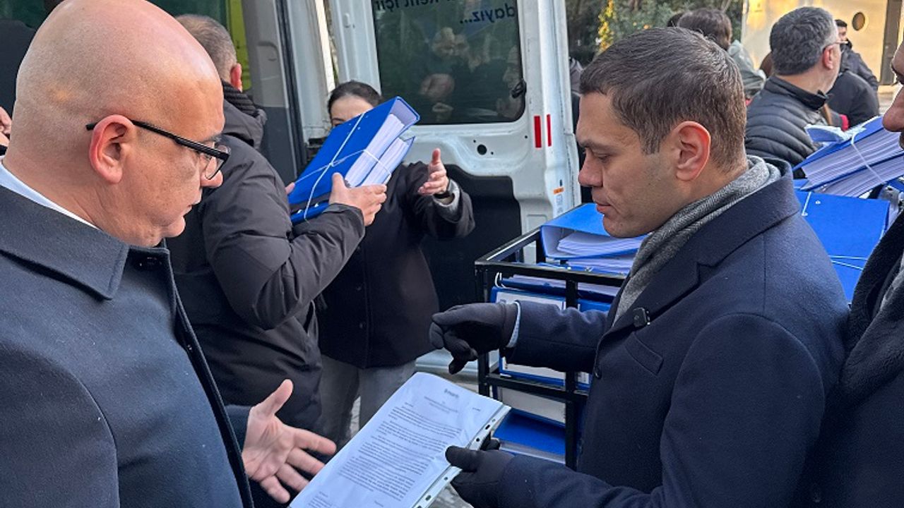 Martı TAG'dan İzmir Büyükşehir Belediyesi UKOME'ye 48 bin dilekçe