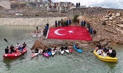 Yusufeli Barajı'nda 'kano ve rafting'li 19 Mayıs coşkusu
