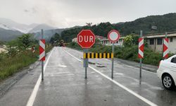 Artvin'de sel ve heyelanlarda kapanan köy yolları ulaşıma açıldı