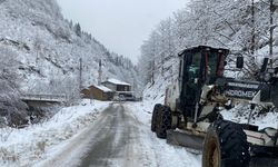 Doğu Karadeniz’de 4 ilde 675 köy ve mahalle yolu kardan kapandı