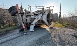 Ordu’da devrilen beton mikserinin sürücüsü yaralandı