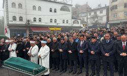 Bakan Uraloğlu, yakınının cenazesine katıldı