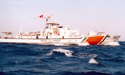 18 yıl önce batırılan sahil güvenlik botuna 'anı dalışı'