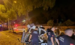 Adana'da otomobil, taksiye çarptı; 5 yaralı