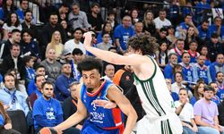 Anadolu Efes kazanırsa, bir Türk takımı Final Four’da finali garantilemiş olacak
