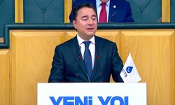 Arıkan ve Babacan, Yeni Yol grup toplantısında konuştu