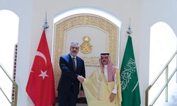 Bakan Fidan, Suudi Arabistan Dışişleri Bakanı bin Ferhan ile bir araya geldi