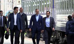 Bakan Fidan, trende gazetecilerin sorularını cevapladı