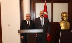 Bakan Güler, resmi temaslarda bulunmak üzere Kamerun’a gitti