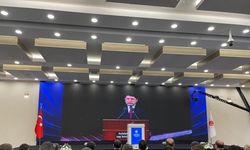 Bakan Tunç: Demokrasisi olmayan ülkelerin, Türkiye'nin üzerinde gösterilmesi inandırıcı değil