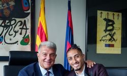 Barcelona, Raphinha’nın sözleşmesini 2028 yılına kadar uzattı