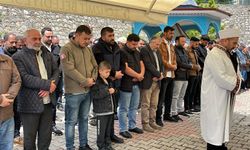 Bungalov tesisinde havuza düşüp boğulan 4 yaşındaki Ardıç toprağa verildi