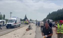 Çanakkale'de zincirleme kaza; 6 ölü, çok sayıda yaralı var