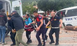 Çanakkale'de zincirleme kaza; 6 ölü, çok sayıda yaralı var/Ek fotoğraflar