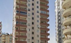 Depremde ölenlerin tutanakla aldığı altınlarını vermediği iddia edilen polis memuru ihraç edildi