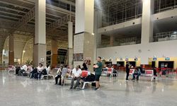 Diyarbakır Havalimanı pistinde çatlak; uçaklar başka meydanlara divert etti