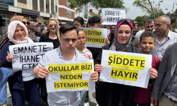 Down sendromlu oğlunu sandalyeden düşürdüğünü idida ettiği öğretmenden şikayetçi oldu